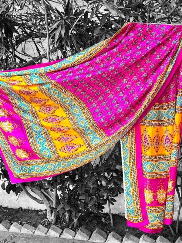 Jaw-Dropping Silk Dupattas to Turn Heads